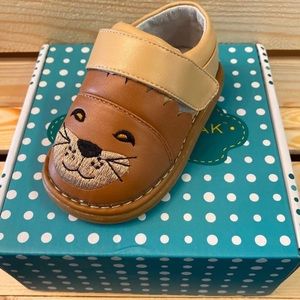 Wee Squeak Leo the Lion